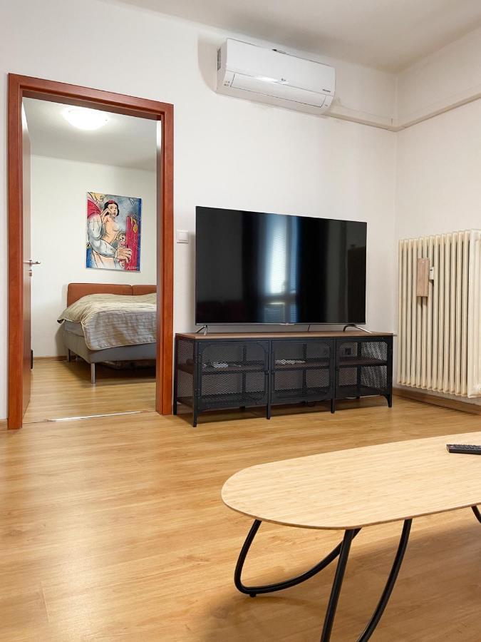 City Center 2 Bedroom A/C Apartment Pressburg Exterior foto